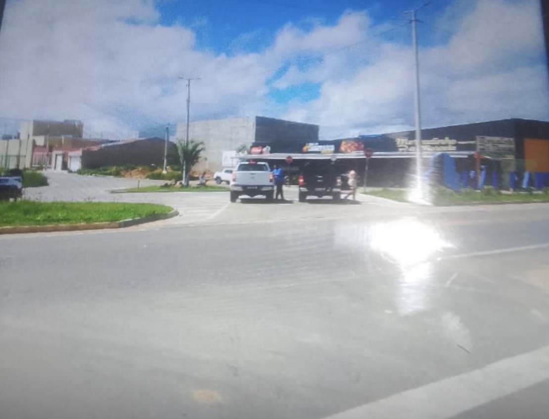 Acidente de Trânsito em Crateús: Veículos Colidem na CE-187