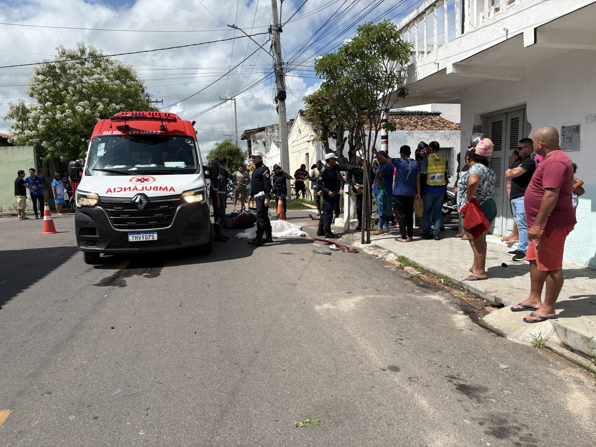 Acidente de Trânsito Fatal em Crateus: Motociclista Morre em Colisão com Carro