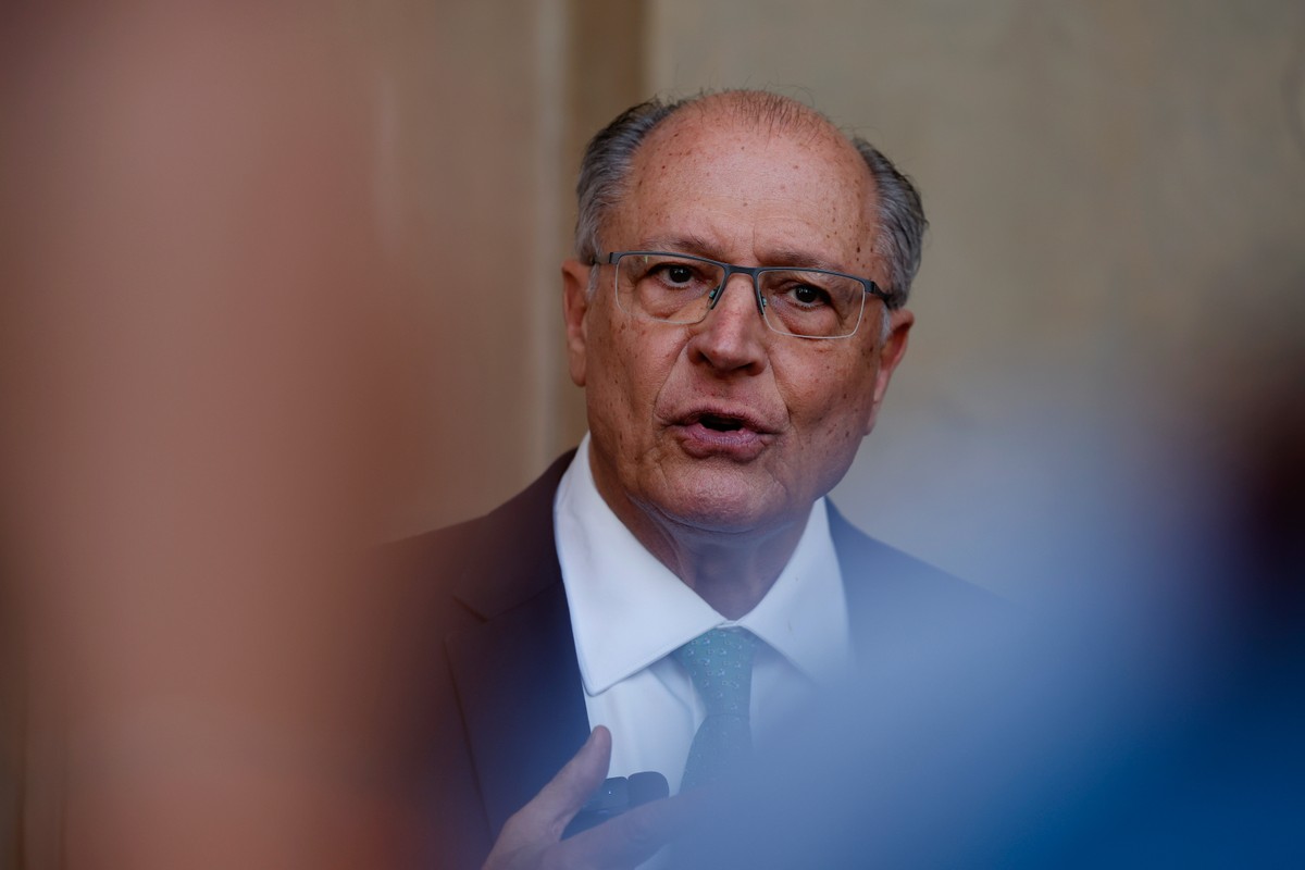 Alckmin prevê alta das exportações de petróleo em 2026, apesar de cenário entre EUA e Vene