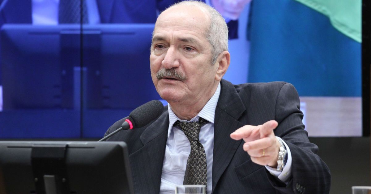 Aldo Rebelo fará evento para lançamento de pré-candidatura à Presidência