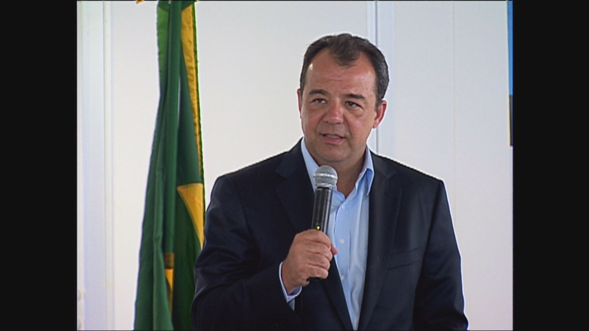 Alerj exonera mais de 200 funcionários e investiga suspeita de cargos fantasmas