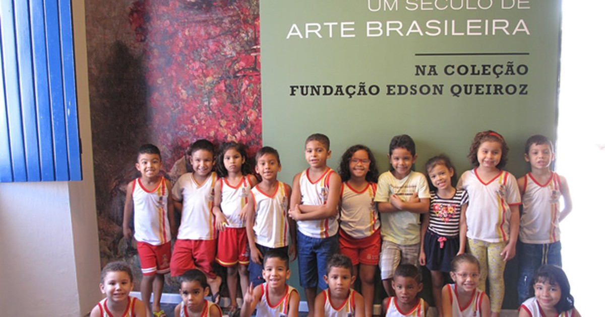 Alunos de Sobral visitam exposição da Fundação Edson Queiroz