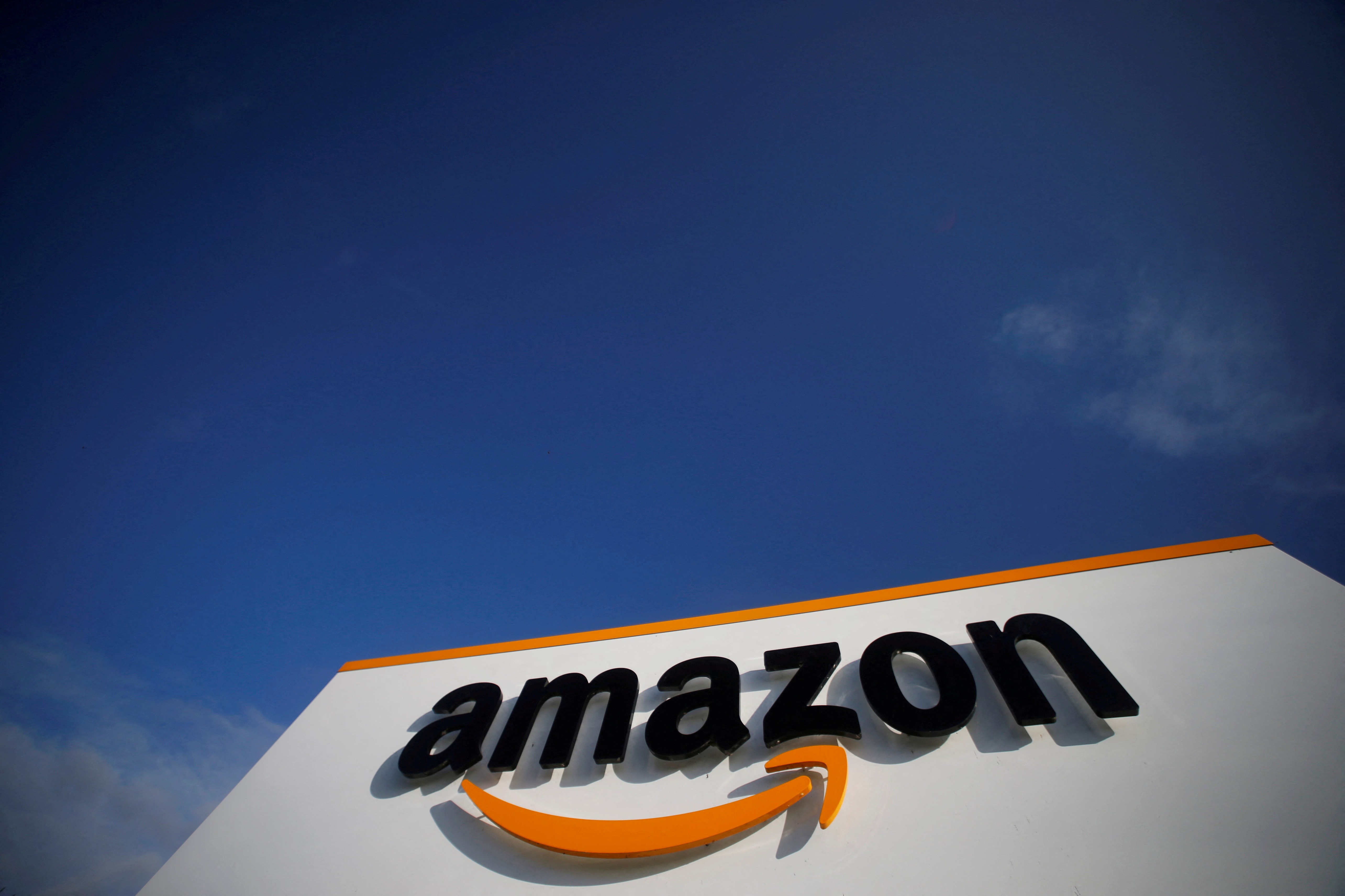 Amazon envia e-mail errado e antecipa aviso de demissões, diz agência