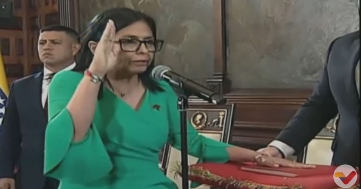 Análise: Delcy Rodríguez critica ação dos EUA, mas dá sinal de negociação