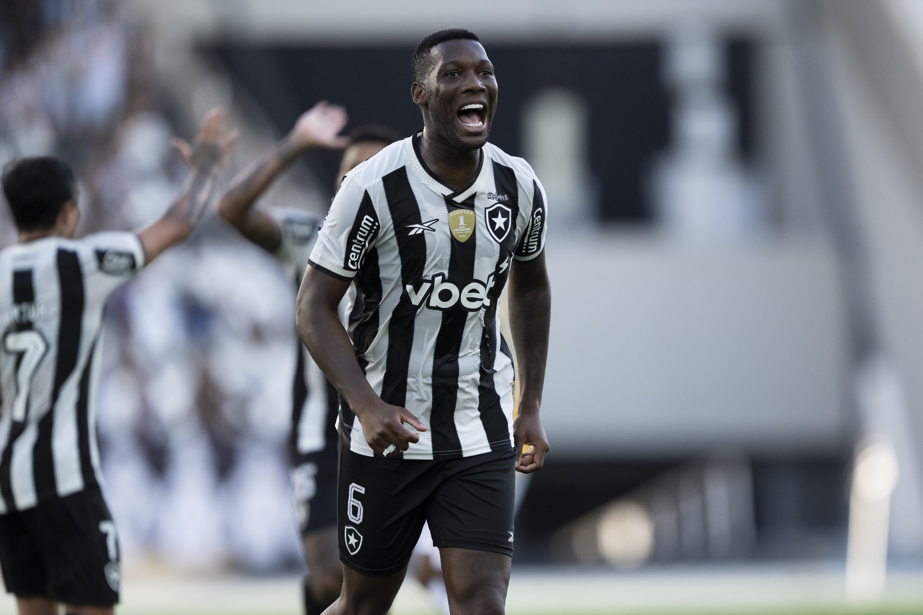 Após Carlinhos, Remo confirma Patrick de Paula como reforço 