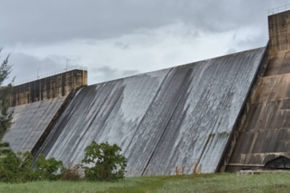 Após dias de chuvas intensas no DF, Barragem do Descoberto transborda. Veja vídeo