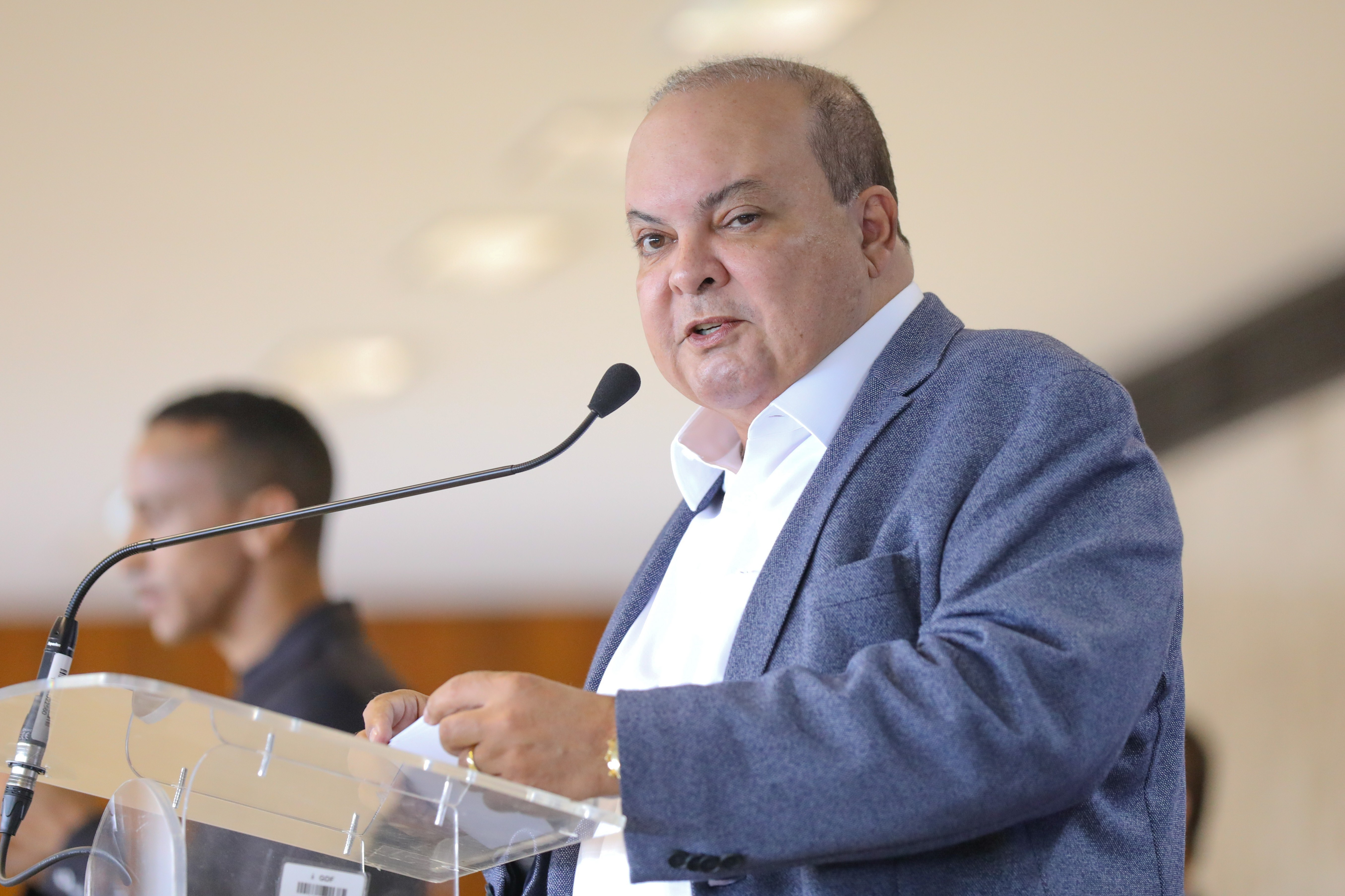 Após falar em 'cinto apertado', Ibaneis diz não haver 'perspectiva de melhora da economia'