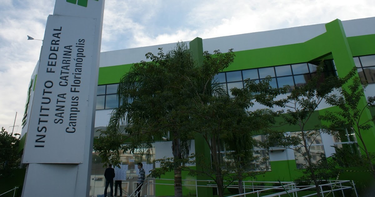 Aproveite Vagas Gratuitas em Cursos de Qualificação Profissional, Idiomas e Teatro no IFSC