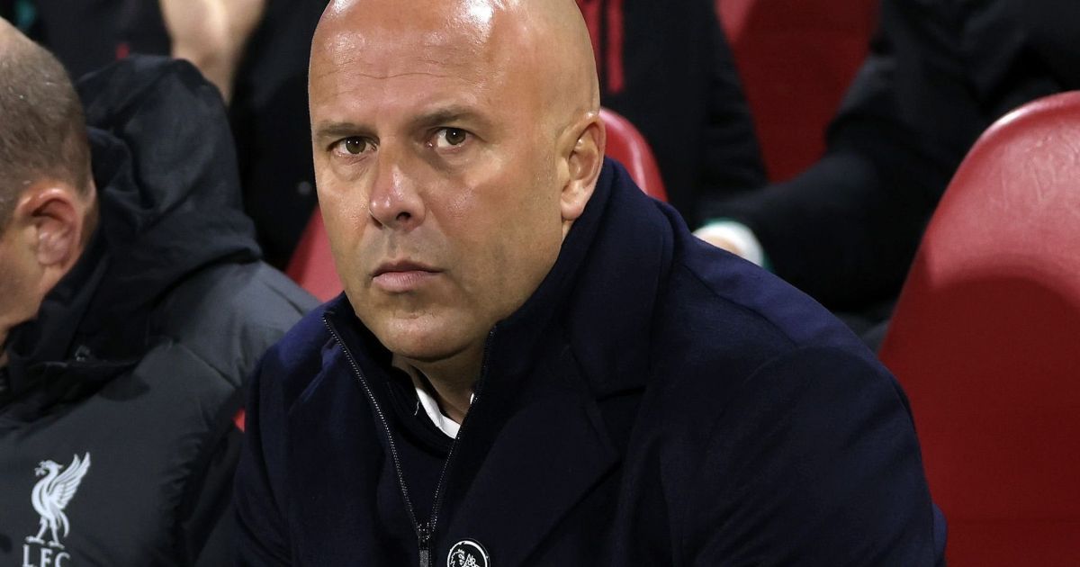 Arne Slot vê Liverpool abaixo do nível exigido após série sem vitórias