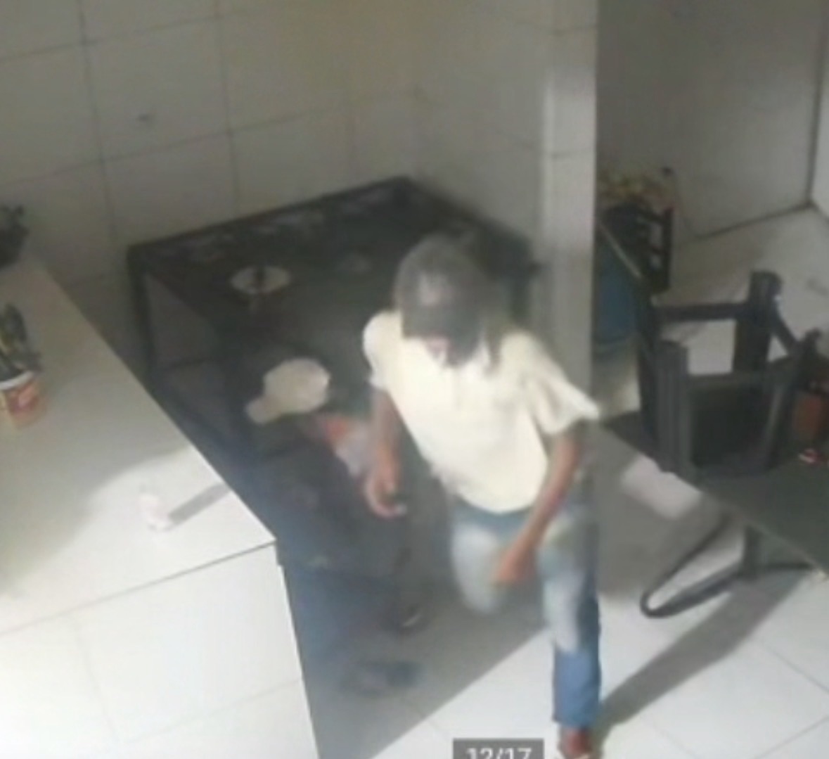 Arrombamento e Furto em Restaurante em Crateús: Polícia Investiga e Busca Suspeitos