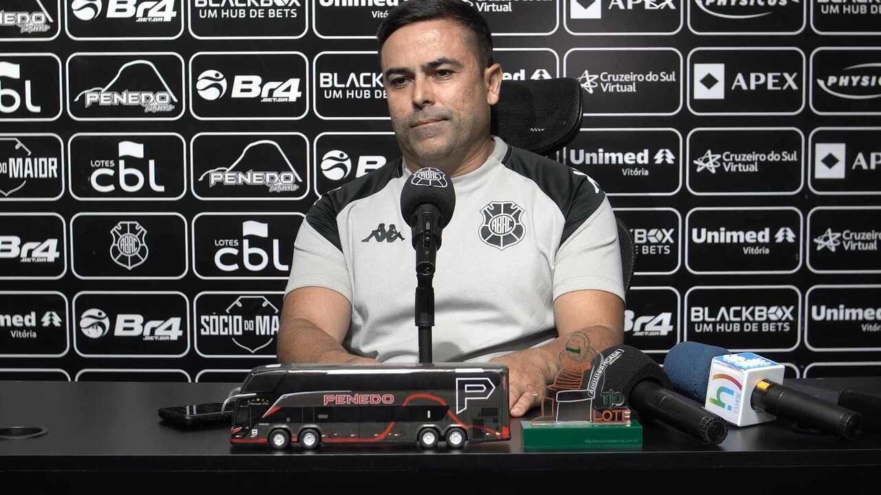 
Às vésperas da Supercopa, técnico do Rio Branco-ES ressalta importância de contar jogador
