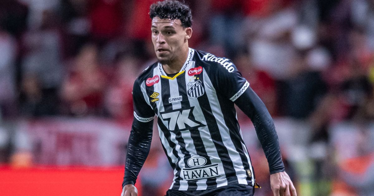 Atlético-MG avança por contratação de jogador que pertence ao Flamengo