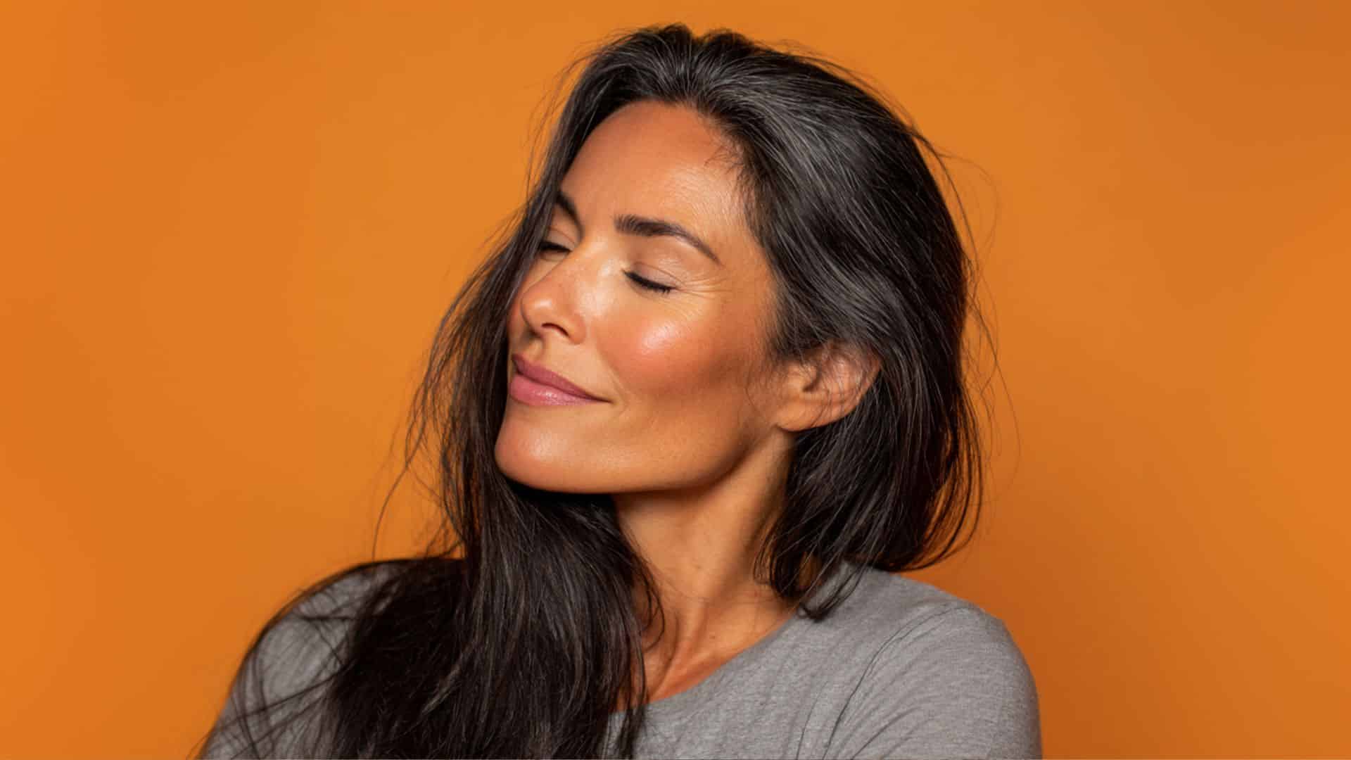 Autoestima após 40 anos: 5 práticas para fortalecer sua confiança