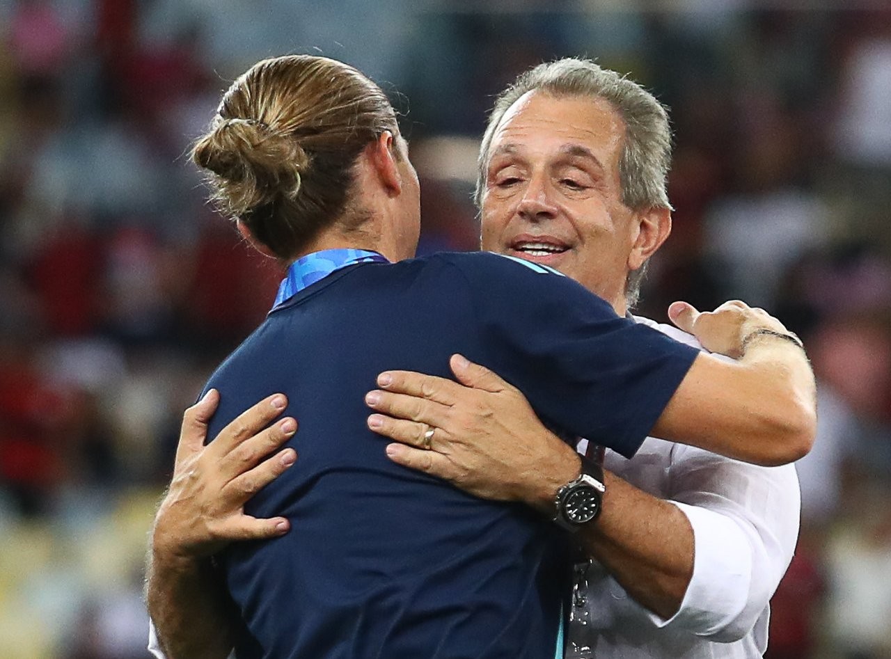 Bap explica demora do Flamengo em renovar com Filipe Luís: "Não quero casar com alguém que