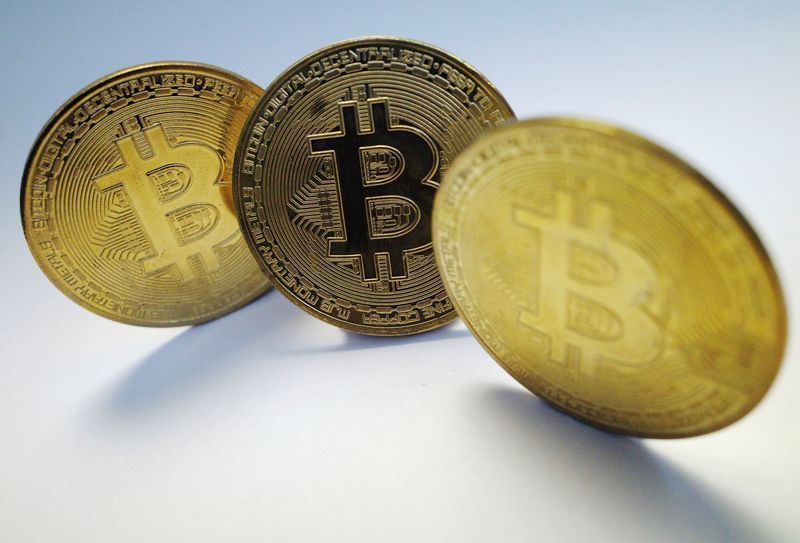 Bitcoin recua após dados do mercado de trabalho dos EUA