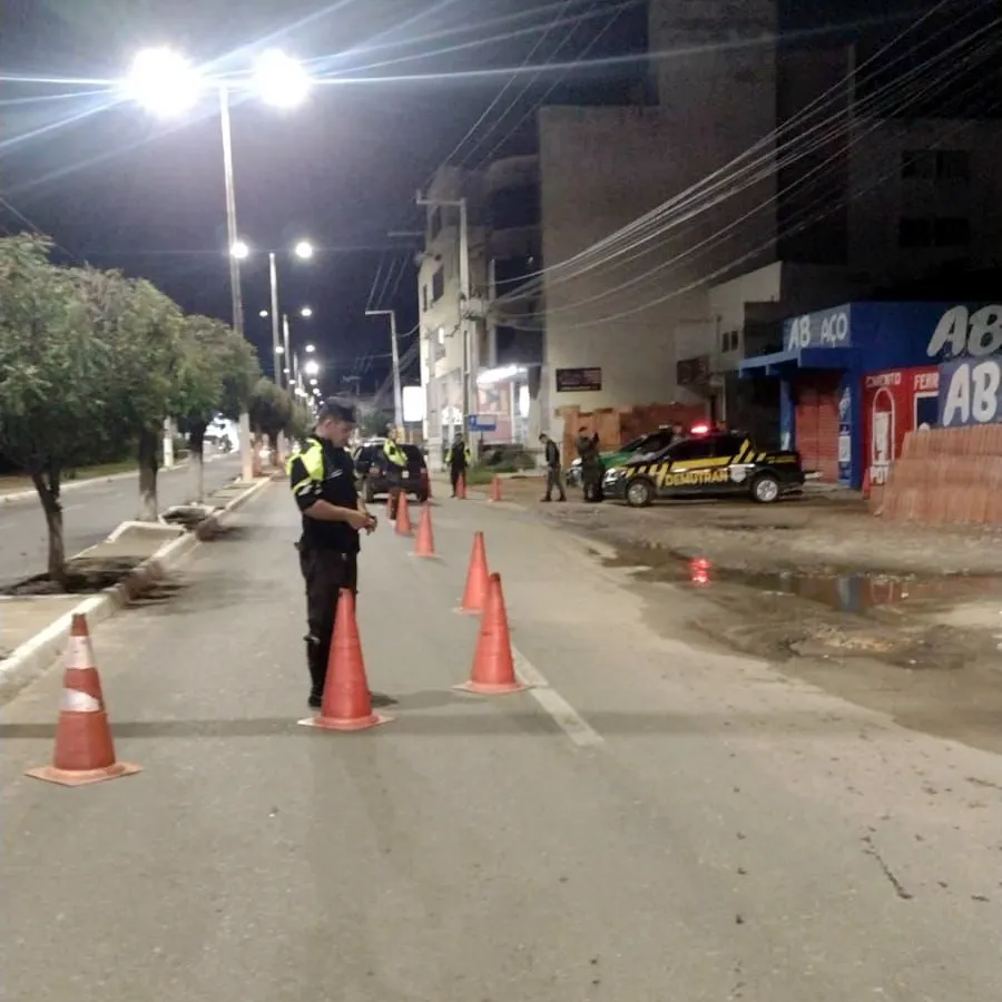 Blitzes em Santa Quitéria: Segurança e Combate a Descargas Adulteradas