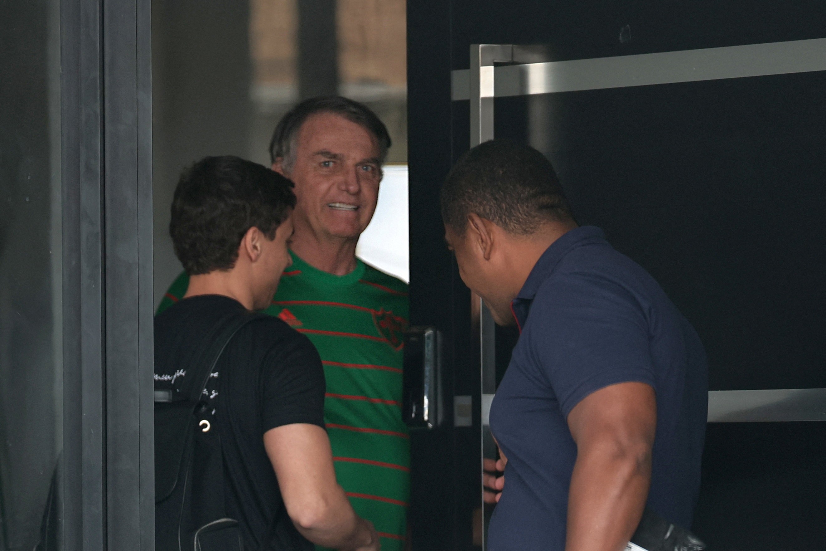 Bolsonaro: Defesa afirma que ex-presidente não sabia de vídeo de Eduardo
