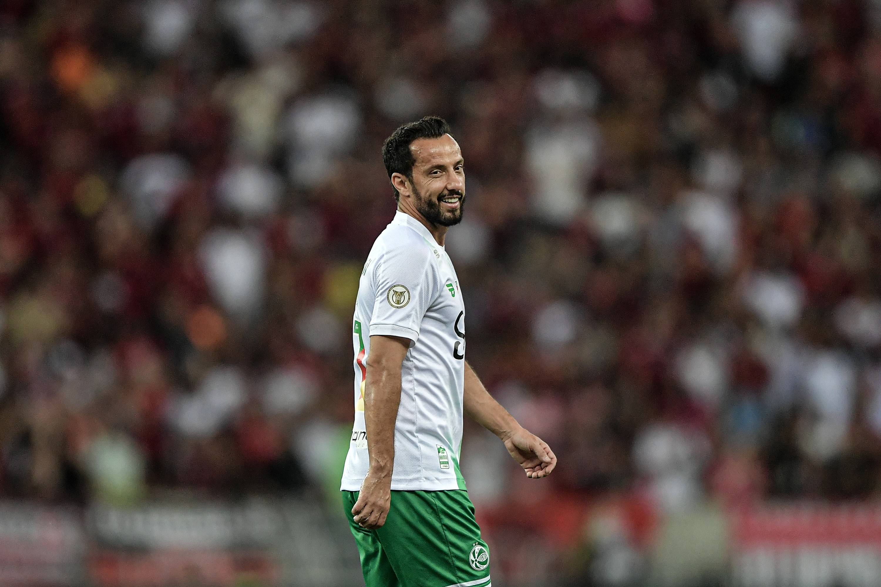 Botafogo-PB anuncia contratação do meia Nenê