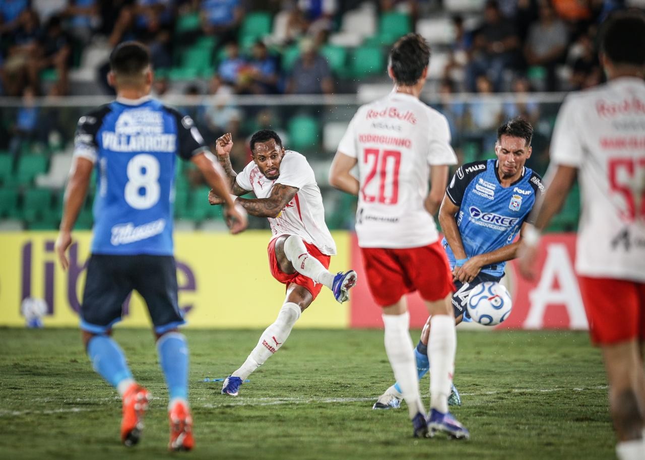 Bragantino Destrói Blooming: Veja os Melhores Momentos da Goleada Histórica