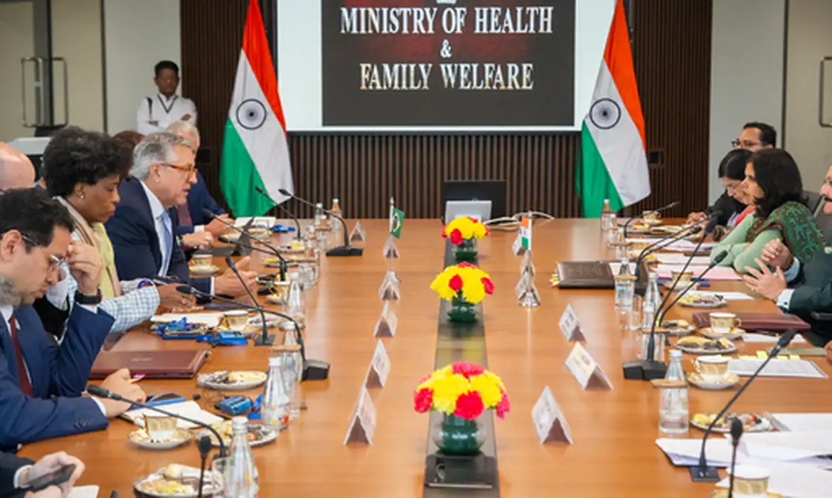 Brasil e Índia: Parceria Revolucionária em Saúde para Produção de Remédios e Vacinas