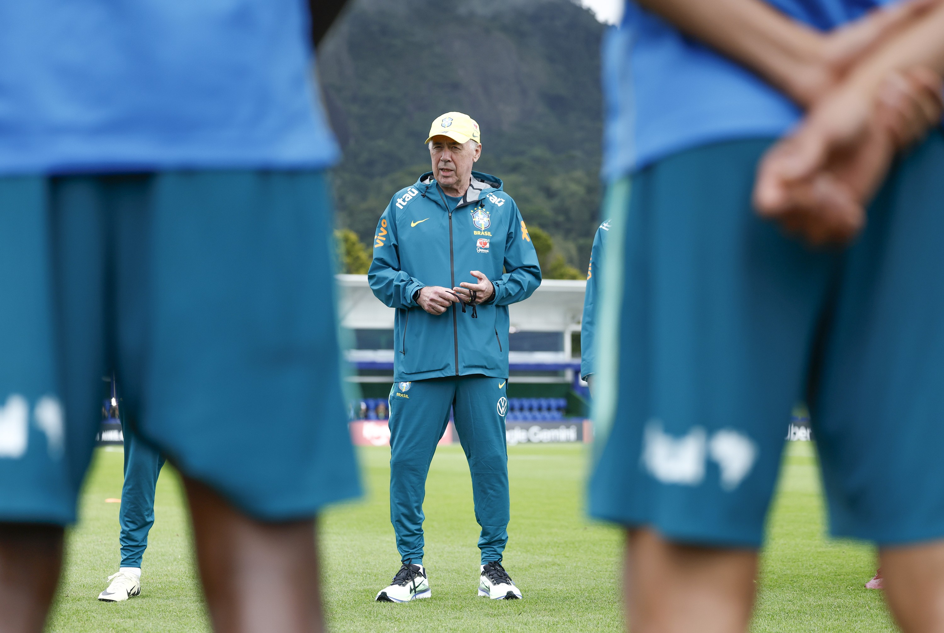 Brasil planeja rodar elenco na vitória sobre o Panamá e evita desgaste físico na Copa do Mundo