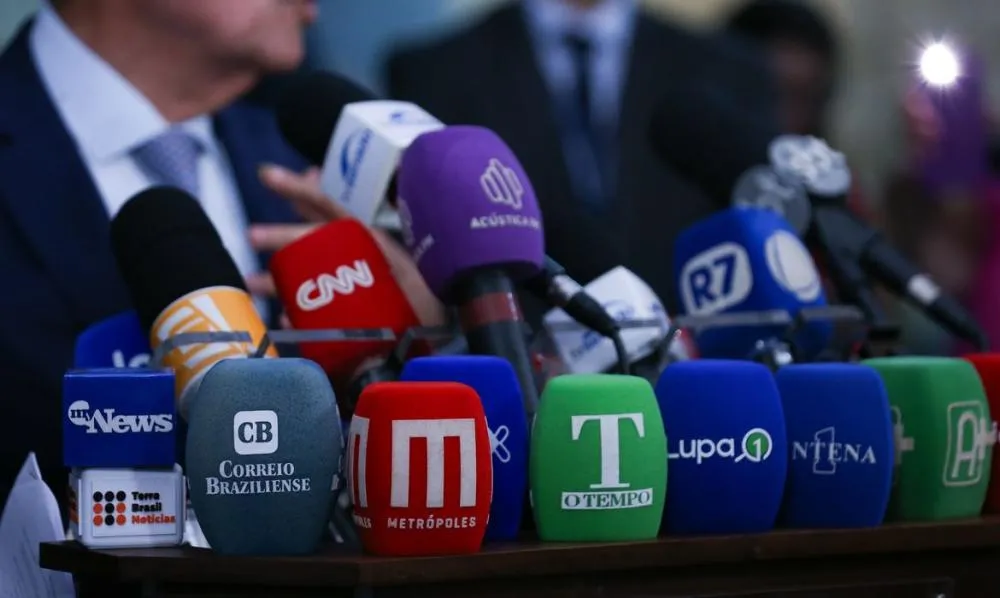 Brasil Supera EUA em Liberdade de Imprensa: Ranking Revela Avanço Expressivo