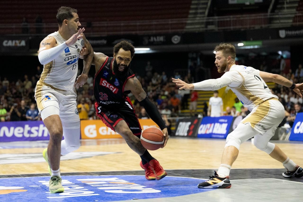 Brasília Conquista Vitória Crucial sobre Franca e Avança na Série Semifinal do NBB