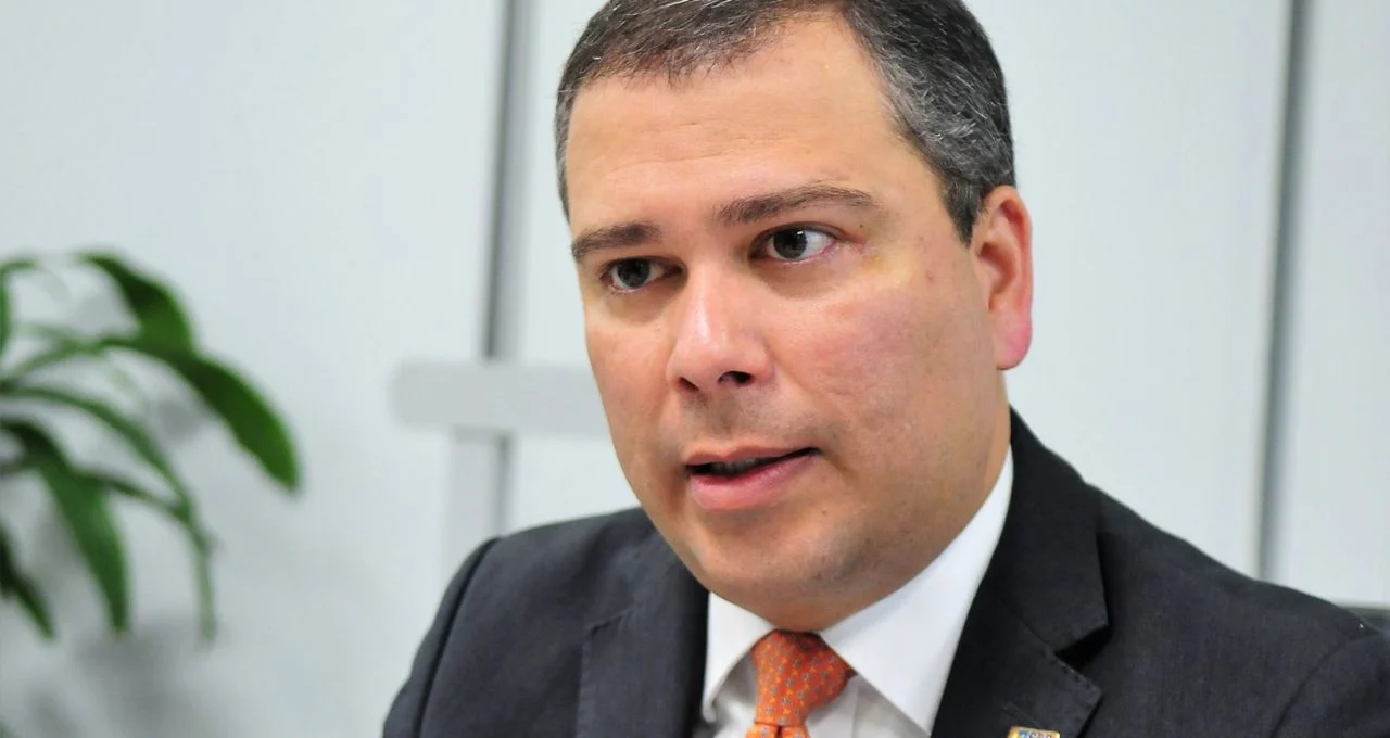 BRB: Ex-chefe Paulo Henrique Costa é transferido para Papuda após prisão em operação da PF