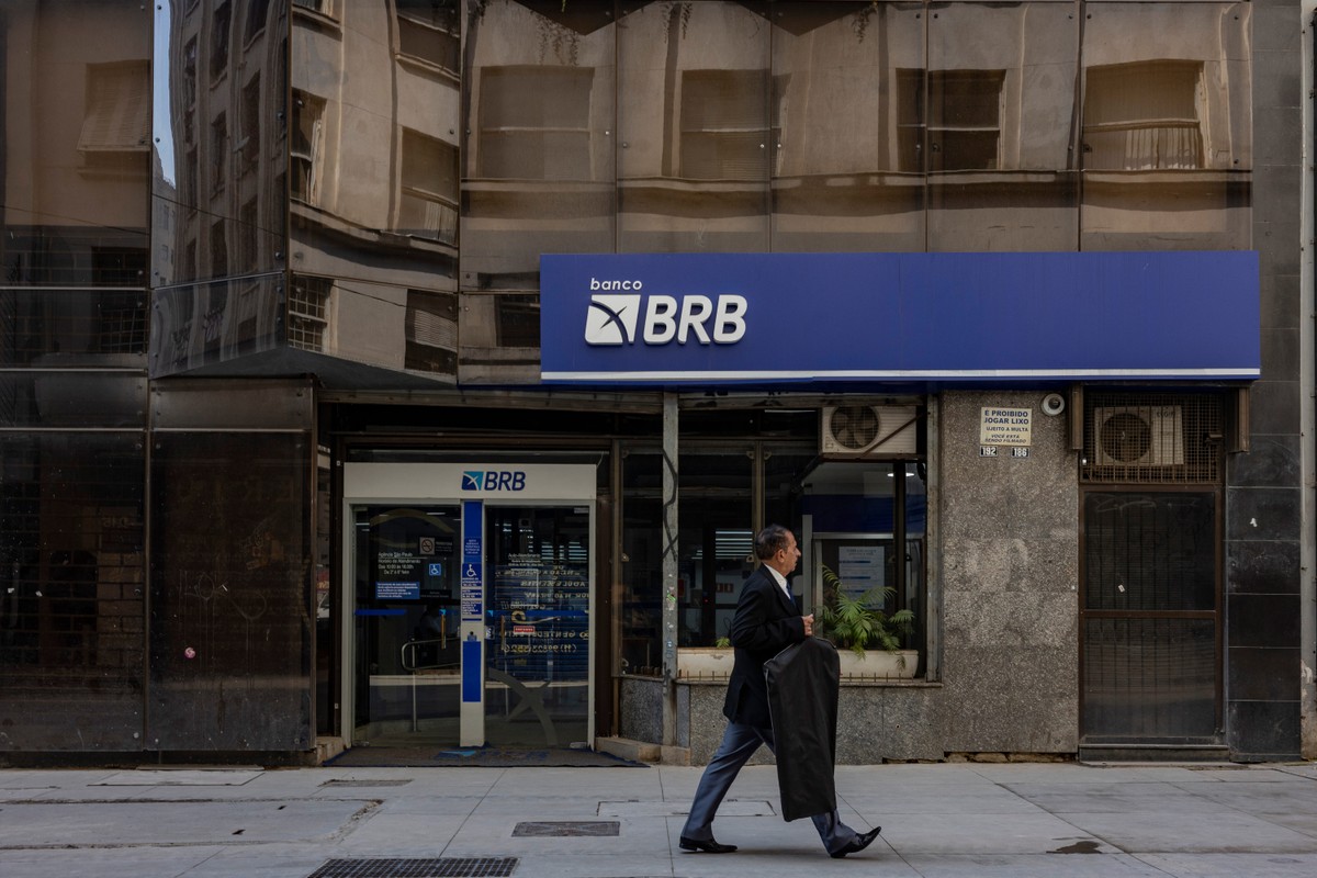 BRB informa renúncia de diretor jurídico