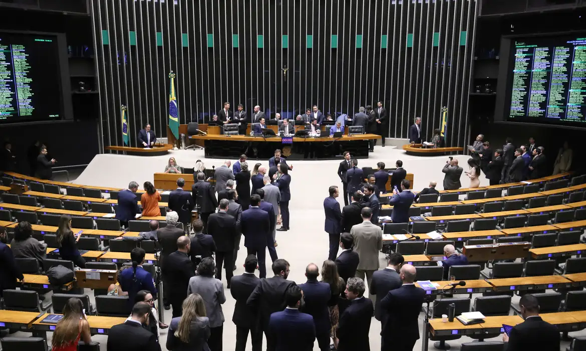 Câmara aprova PL antifacção e endurece penas para crime organizado: O que mudou