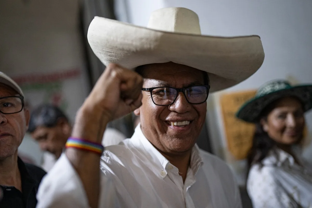 Candidato à Presidência do Peru Acusado: Roberto Sánchez Enfrenta Poderosa Investida