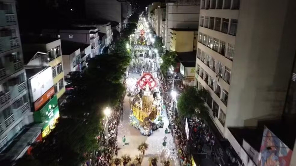 Carnaval 2026: desfiles das escolas de samba começam nesta sexta em Nova Friburgo
