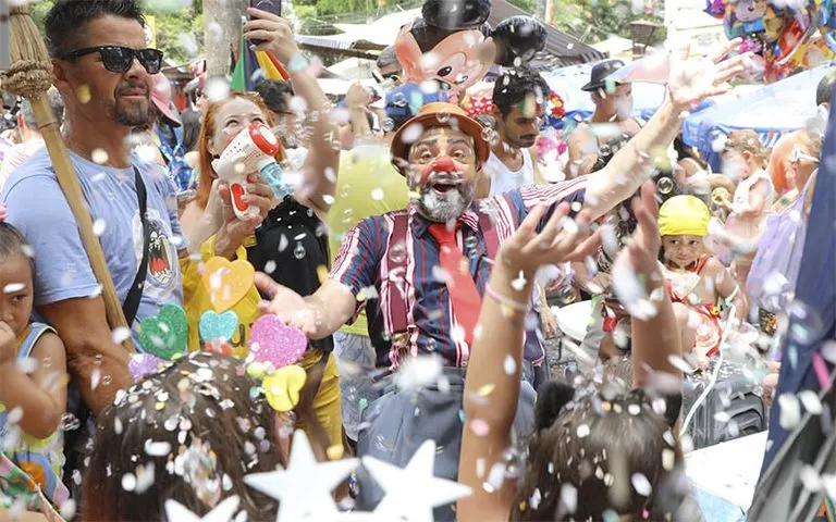 Carnaval no Brasil: 300 Mil Turistas Internacionais!