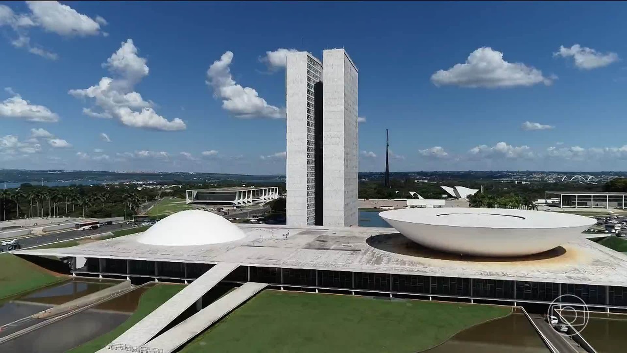 Caso Master: Polícia Federal transfere dados sigilosos para CPI do INSS em 24 horas