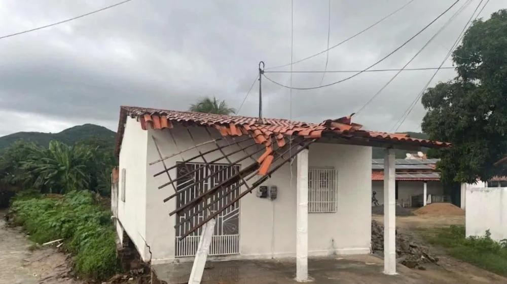 Chuva Forte no Ceará: Desabamento de Casa em Itapipoca