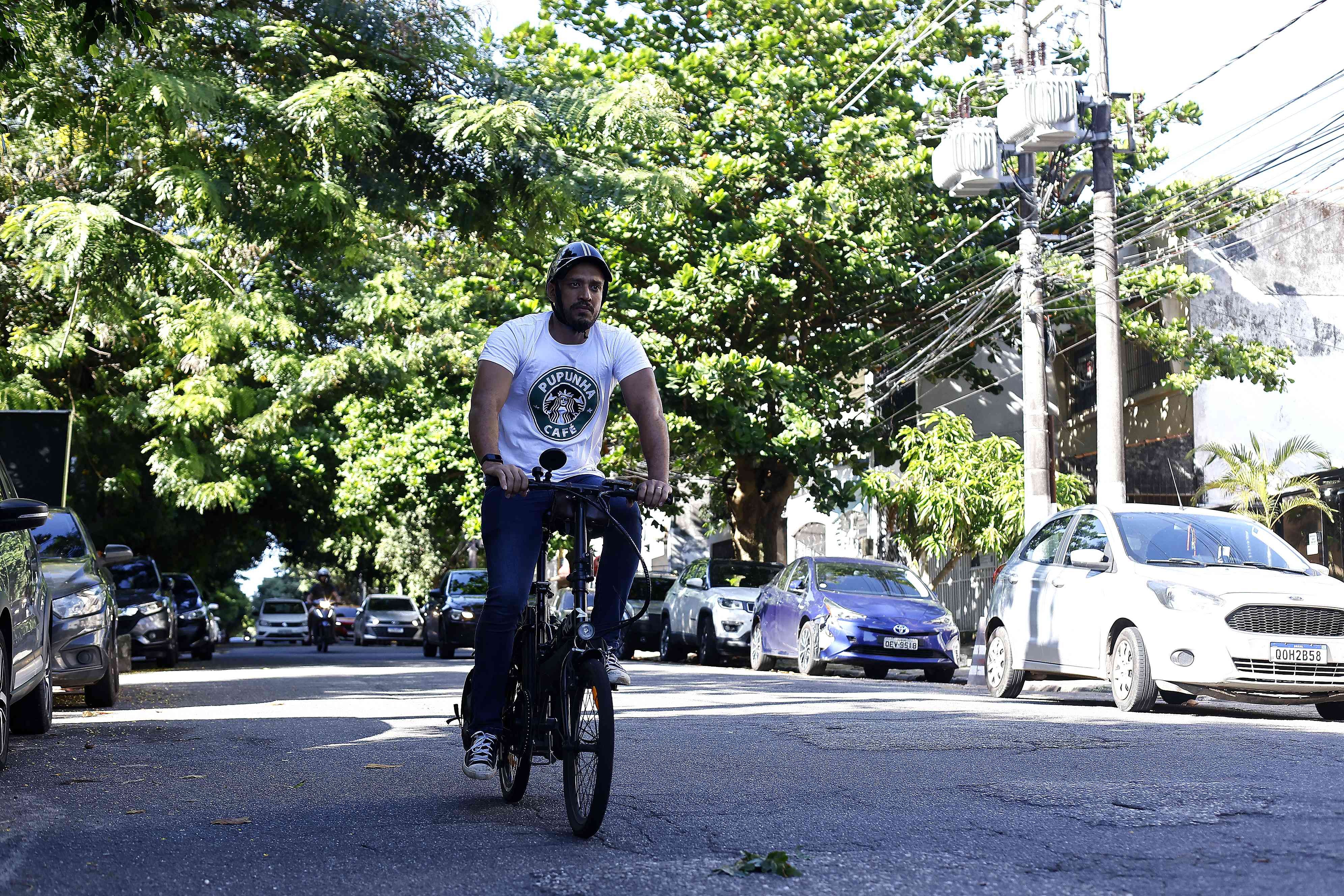 Ciclomotores e bikes elétricas com acelerador agora exigem CNH e placa no Pará; veja novas