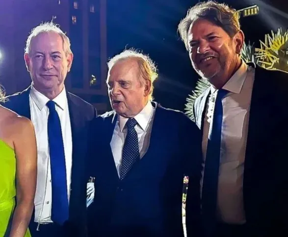 Cid se Reúne com Tasso para Impedir Vitória de Flávio Bolsonaro