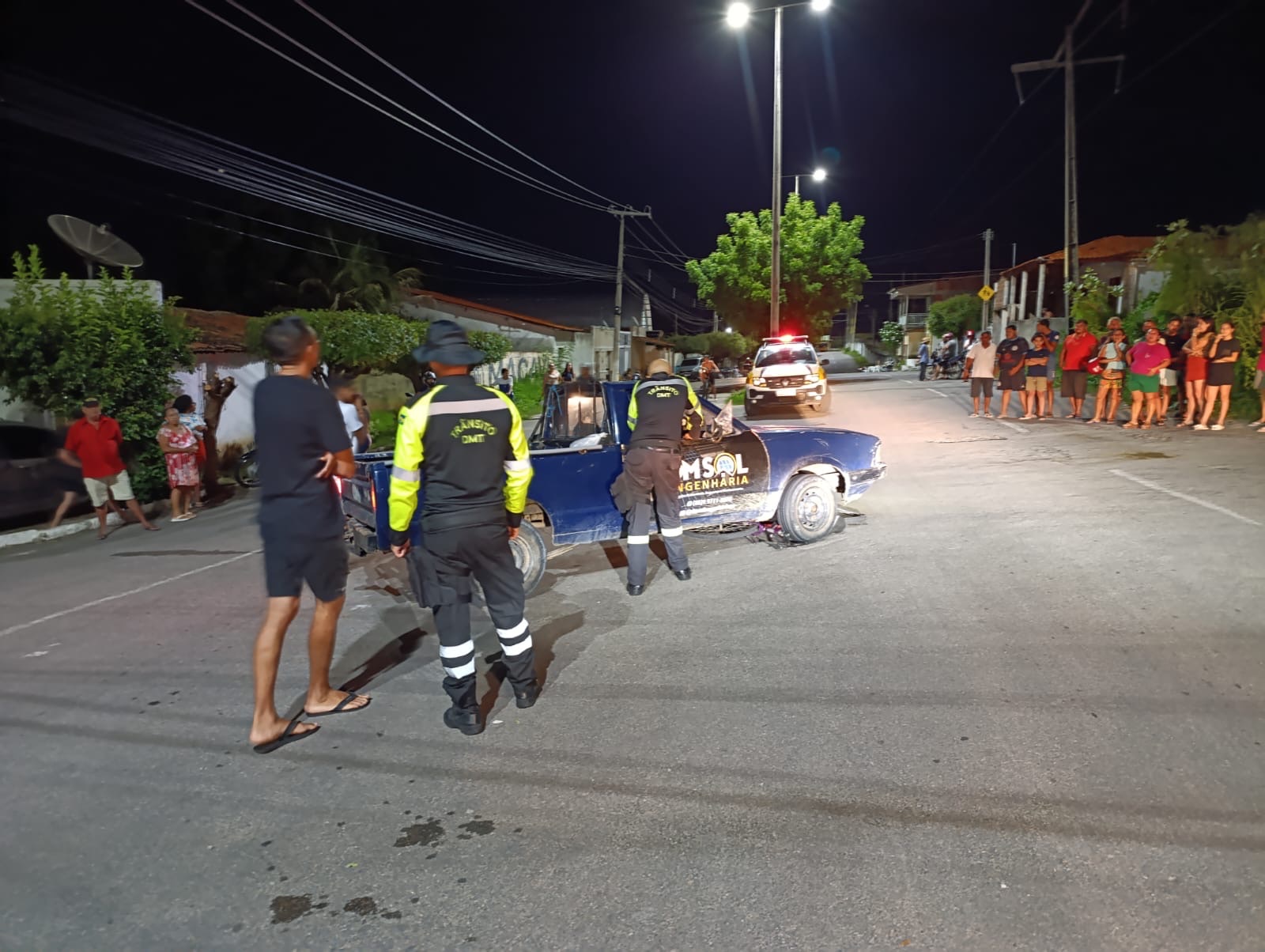 Colisão Trágica: Carro e Bicicleta se Chocam em Nova Russas, Mulher Ferida