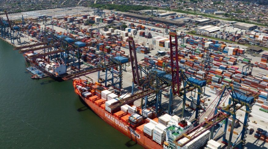 Com crescimento de 6%, portos movimentam 1,4 bi de toneladas em 2025
