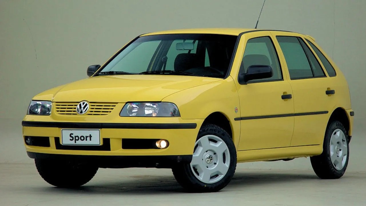Como era o mercado de carros no Brasil antes da Copa do Mundo de 2002?