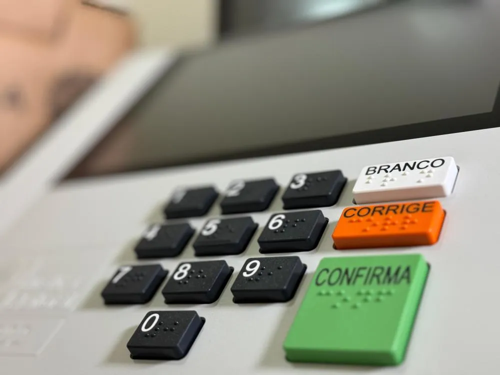 Compra de Votos no Brasil: 1 em 5 Brasileiros Já Recebeu Oferta