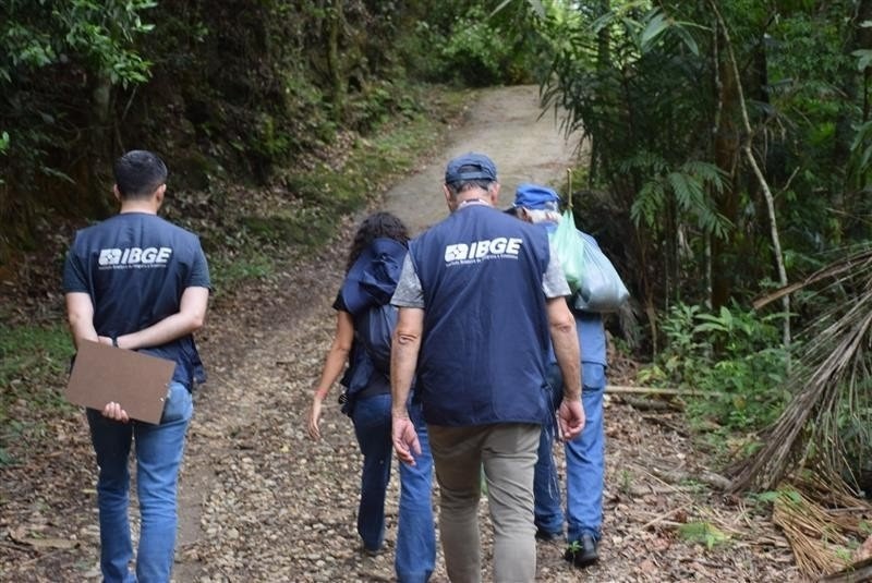 Concurso IBGE 2026: 27.330 vagas de recenseador abertas com prazos confirmados