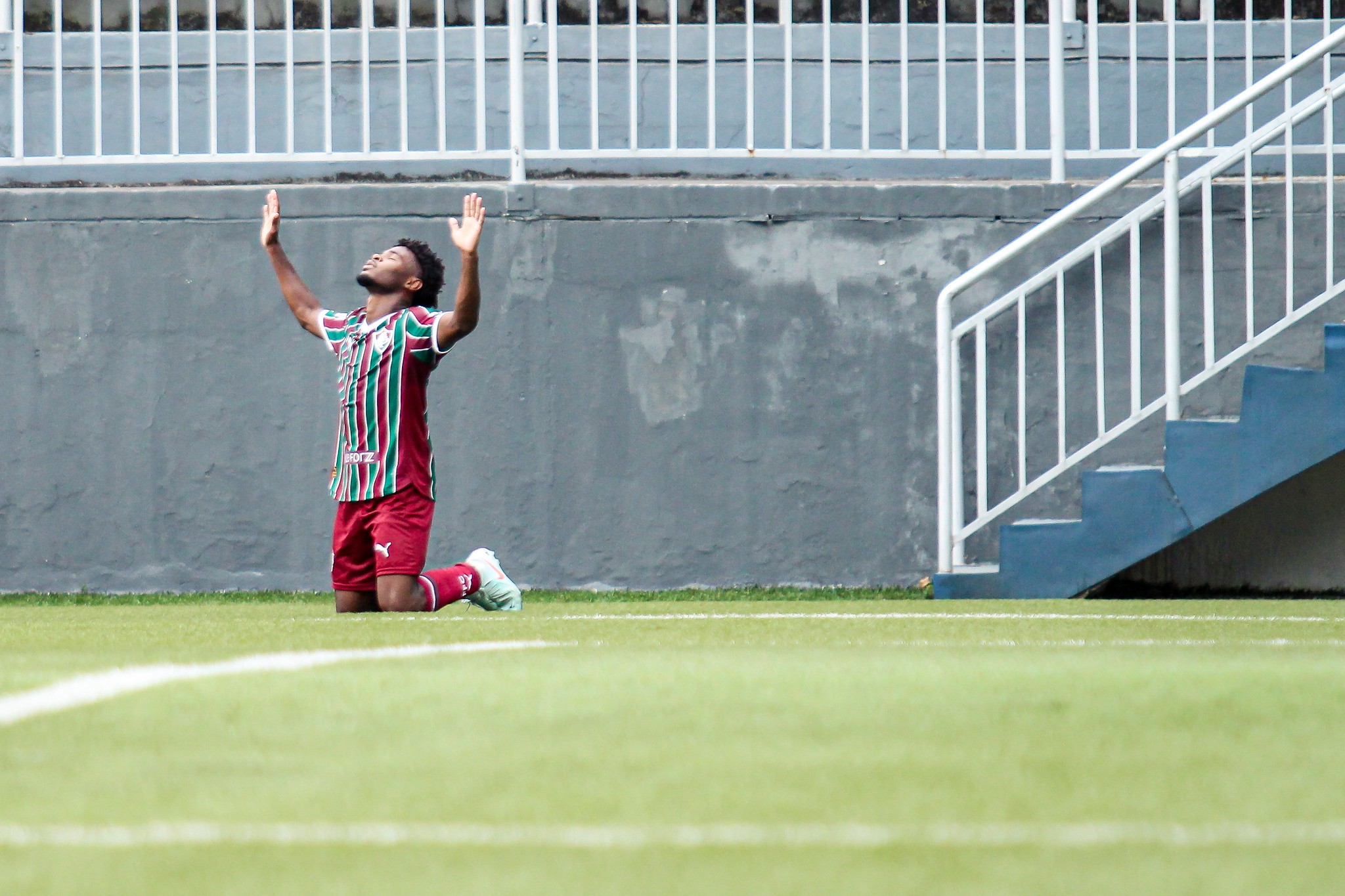 Conheça o colombiano Palacios, autor do primeiro gol de estrangeiro do Fluminense na Copin