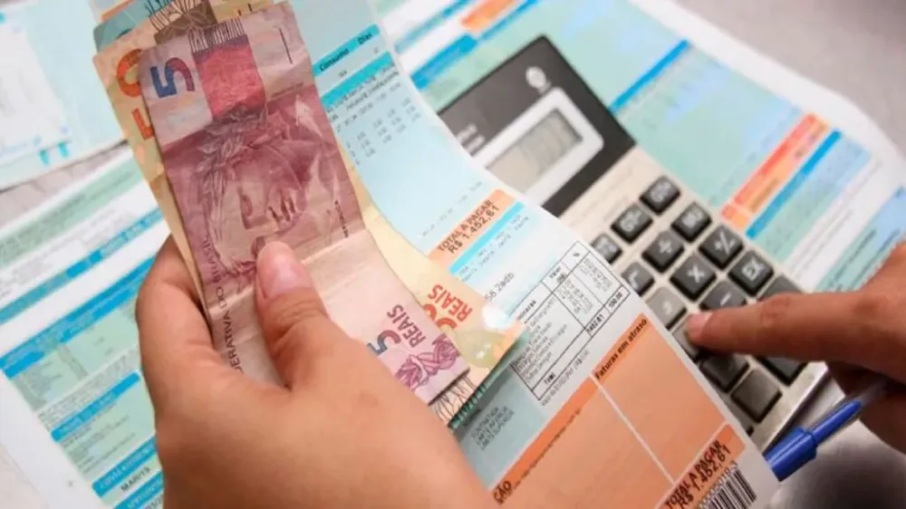 Contas de Luz No Brasil: Aneel Anuncia Aumento de Preços com Bandeira Amarela