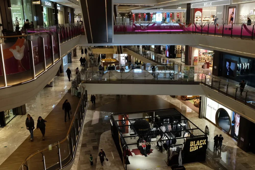 Copa do Mundo 2026: Shoppings, Lojas e Bancos Adaptam-se às Partidas do Brasil