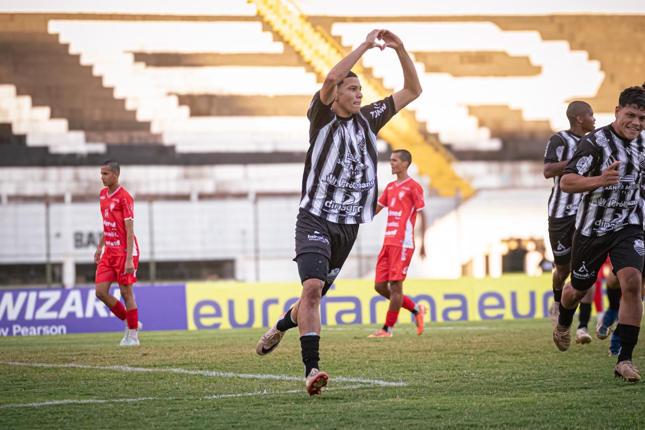 Copinha: Comercial vence Noroeste e segue vivo por vaga no mata-mata