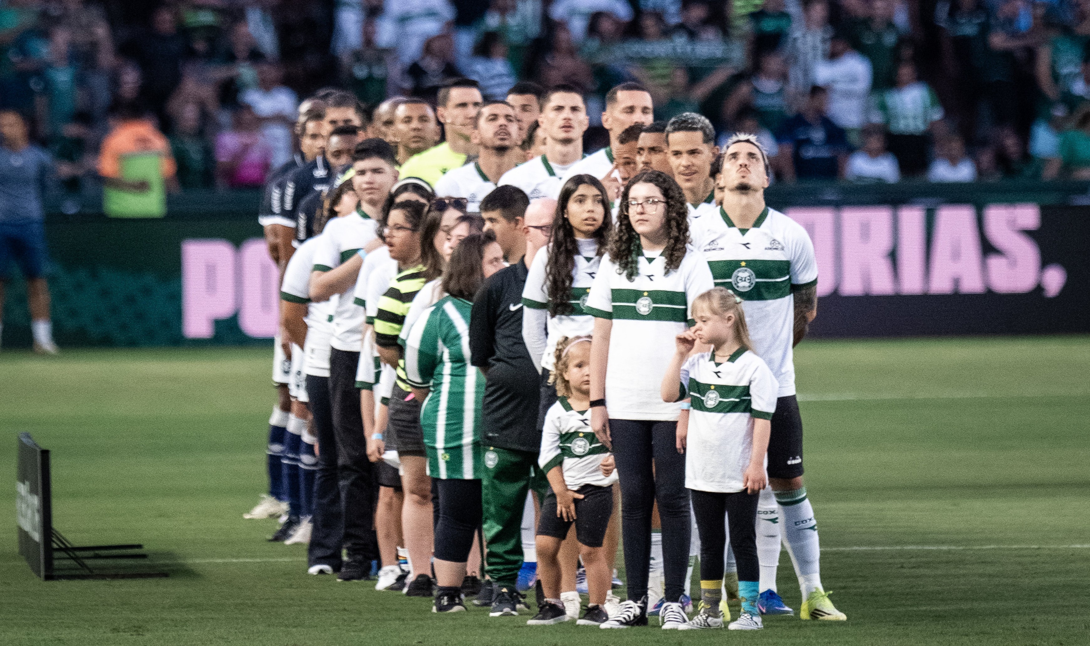 Coritiba ganha opções de retorno no elenco após Copa do Mundo