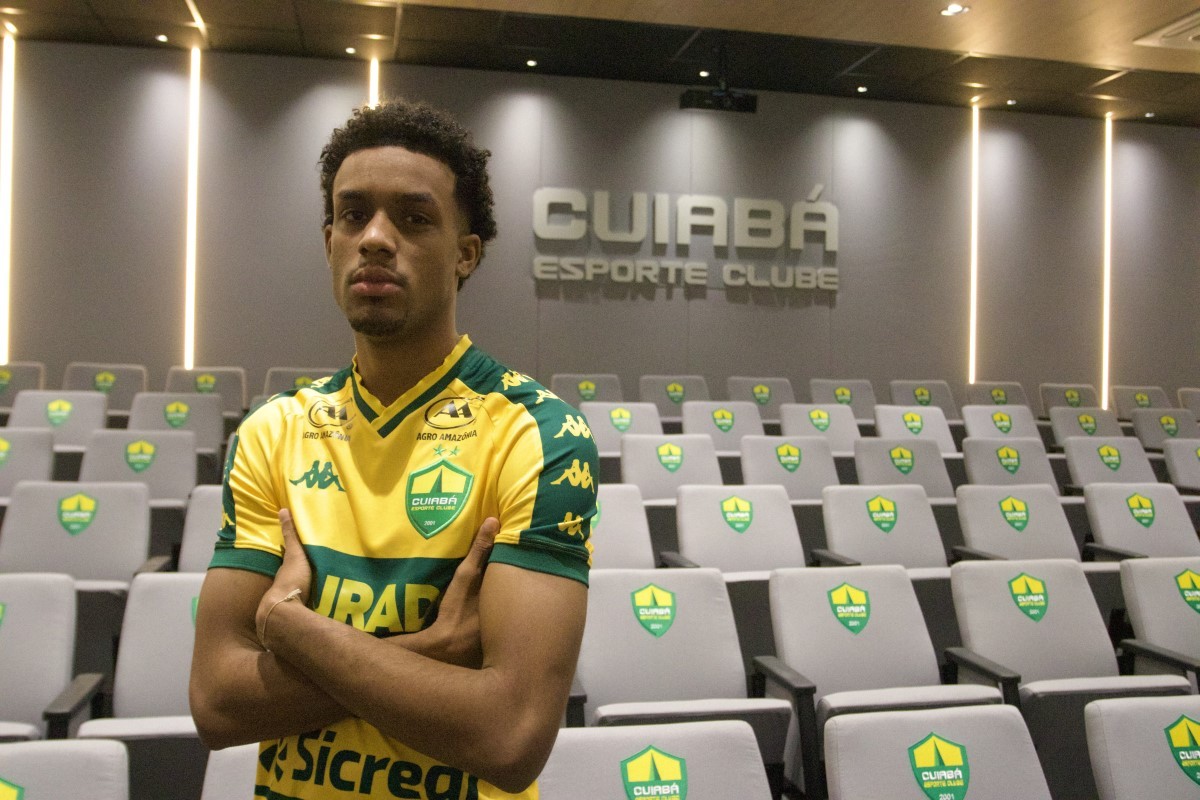 Cuiabá acerta a contratação do volante João Araújo, ex-Grêmio