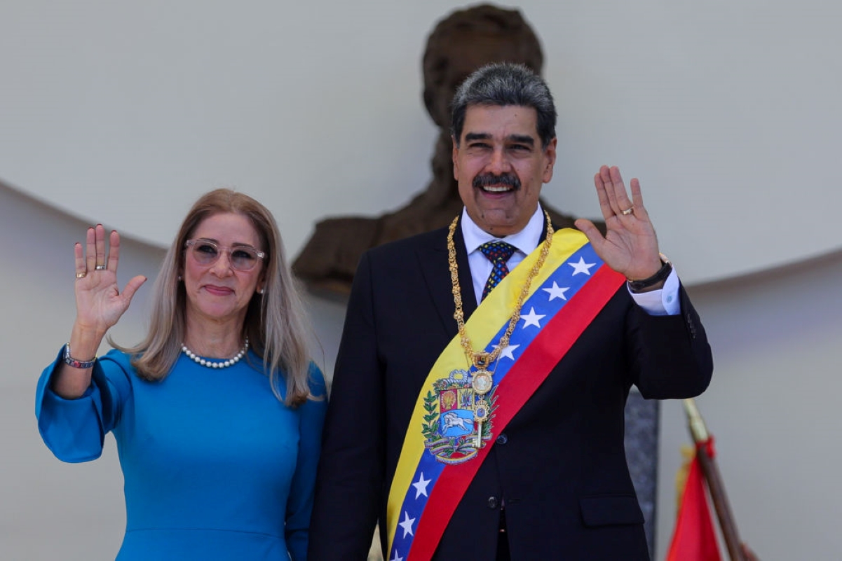 Defesa diz que esposa de Maduro foi ferida durante captura pelos EUA