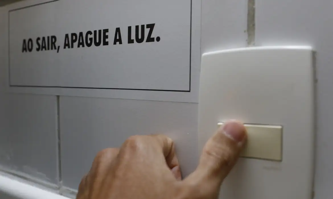 Demandas Energéticas em Maior no Brasil: ONS prevê alta de 1,2% em 79.634 MW médios